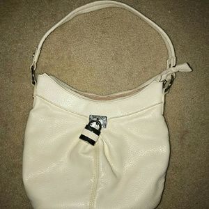 Cato Handbag